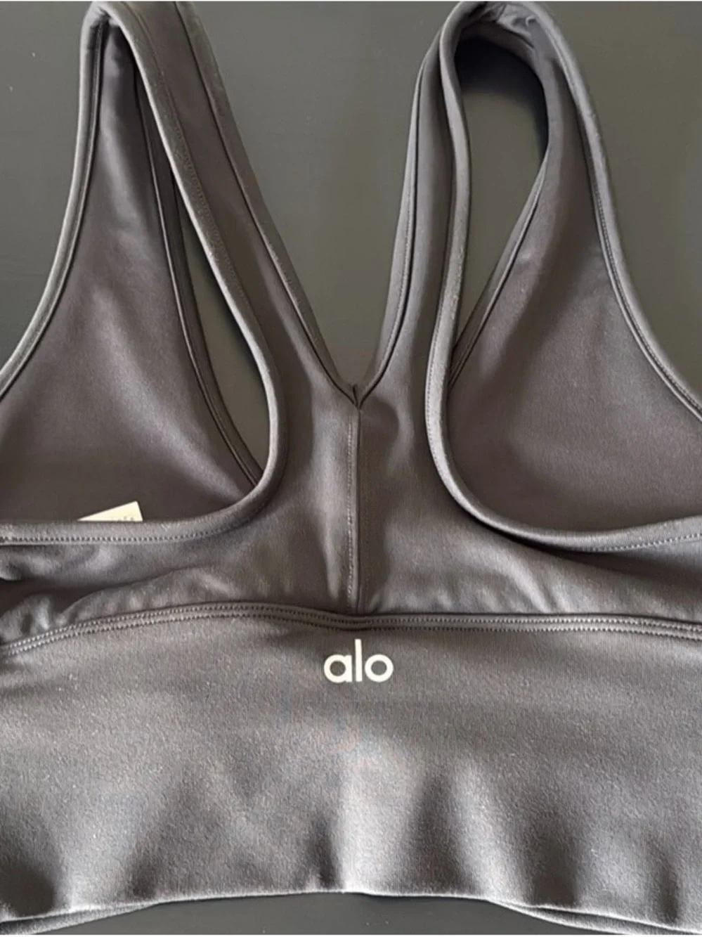 ALO Yoga smooth matte